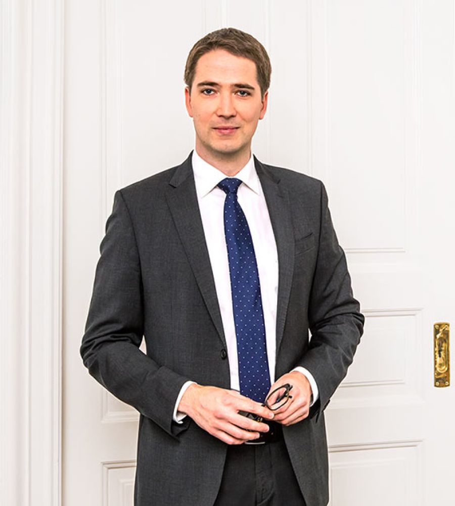 Dr. Dirk Wiedemann, LL.M. oec.